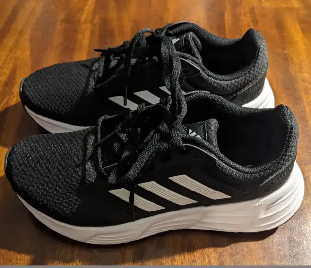 Brand New Women's Adidas Galaxy 6 Running Shoes - Size 7 in Women's - Shoes in Norfolk County - Image 3