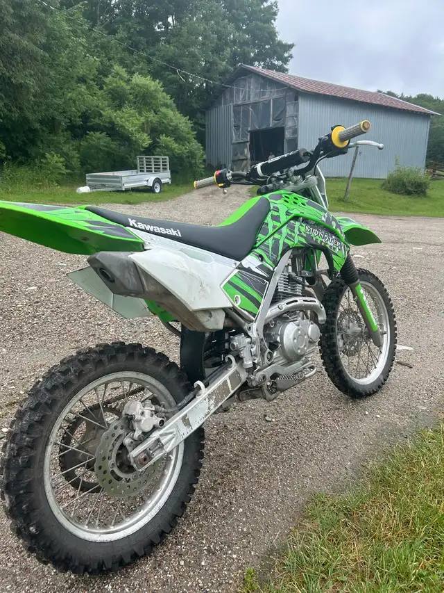 Kawasaki KLX 140L 2018 in Dirt Bikes & Motocross in Gatineau - Image 3