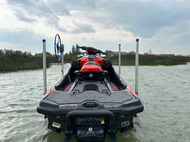 2019 Sea-Doo RXT-X 300 in Personal Watercraft in Prince Albert - Image 6