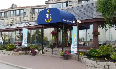 GEORGIAN BAY WATERFRONT CONDO, View more