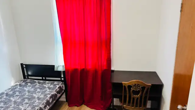 private room for rent 
