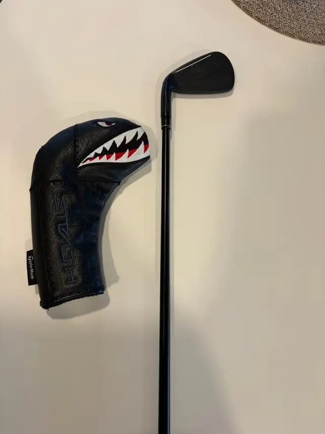 TaylorMade Stealth Bomber Limited Edition in Golf in Edmonton - Image 3