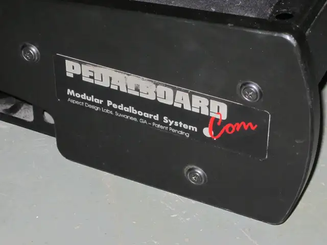 Pedalboard pro avec looper, power supply etc...pour pédale in Amps & Pedals in Drummondville - Image 11