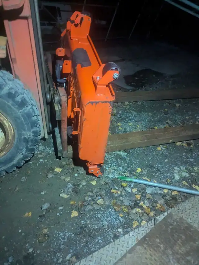 Plateau de coupe (tondeuse) ventrale pour tracteur 5pied large in Lawnmowers & Leaf Blowers in Sherbrooke - Image 7