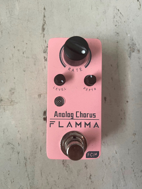 Flamma chorus pedal dans Amplificateurs et pédales  à Drummondville