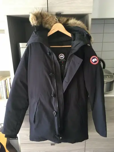 Canada Goose Chateau Parka Winter Jacket Dark Navy【Mens Medium】, View more