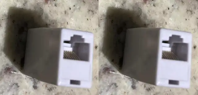 Female-to-Female Ethernet Adapter (Used to Extend 2 Cables) in Cables & Connectors in Ottawa - Image 2