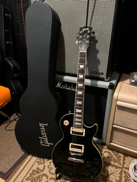 Gibson Les Paul Classic 2019 - Present - Ebony