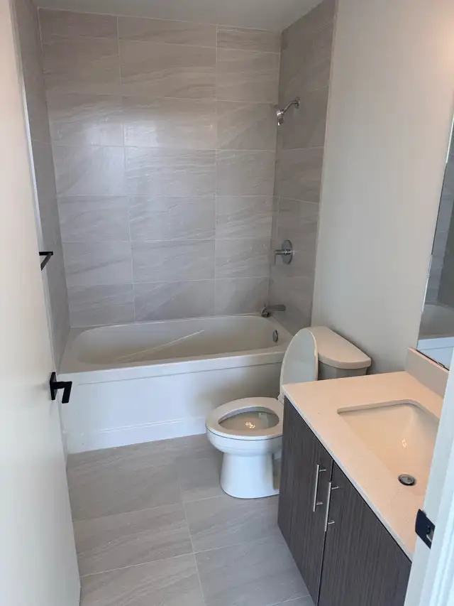 Condo for sale in Condos for Sale in Hamilton - Image 4