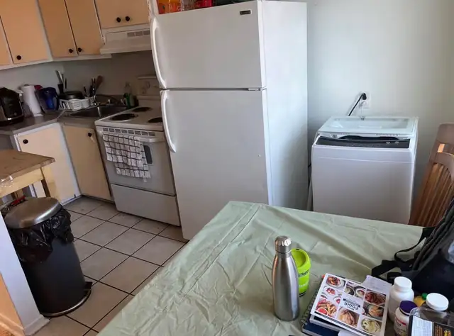 AGIR VITE - CESSION DE BAIL, 4½ À LOUER À MONTRÉAL — 1 176 $ in Long Term Rentals in City of Montréal - Image 5