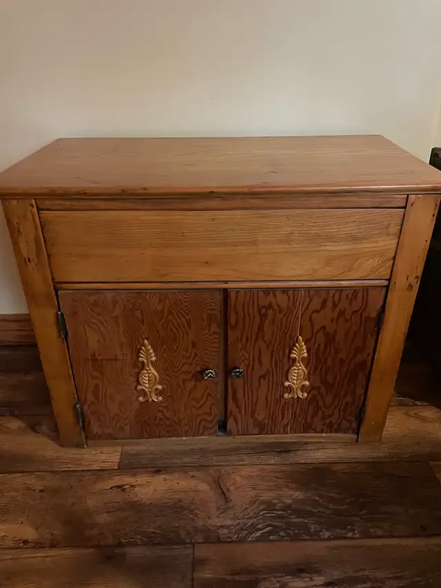 storage cabinets in Hutches & Display Cabinets in Peterborough - Image 2