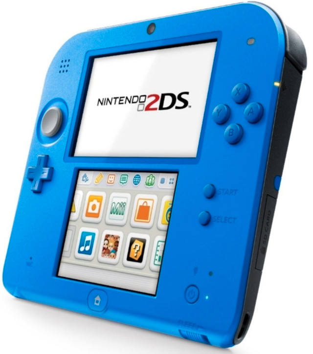 NIB Nintendo 2DS Handheld System w Mario Kart 7 Electric Blue in Nintendo DS in Gatineau - Image 4