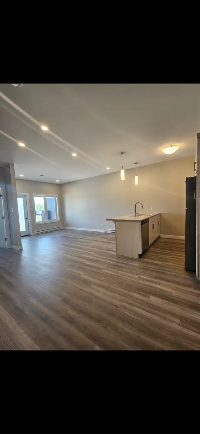 BRAND NEW 3 BEDROOM in Grunthal for Rent!