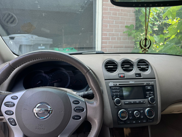 NISSAN ALTIMA 2010 for SALE in Cars & Trucks in Mississauga / Peel Region - Image 3