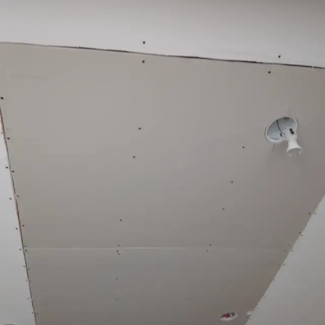 Handyman/contractor64352132560770121