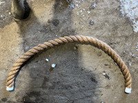 Cattle oiler ropes