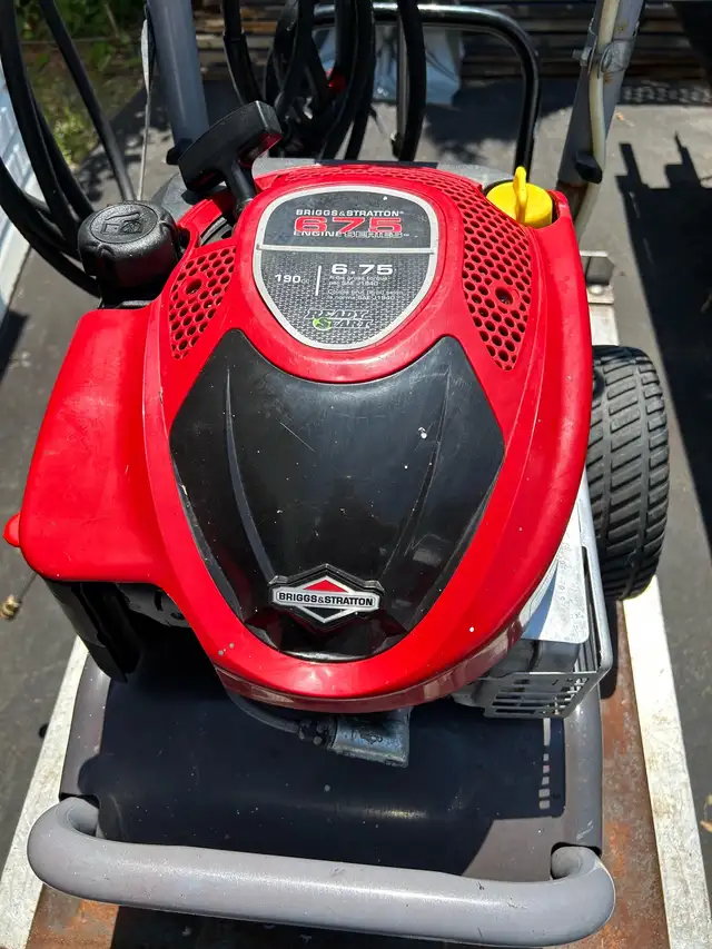 Pressure washer in Power Tools in Belleville - Image 5