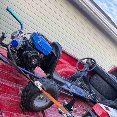 Looking to sell my go kart frame (MOTOR NOT INCLUDED) looking to get 400 got the motor built now I w...