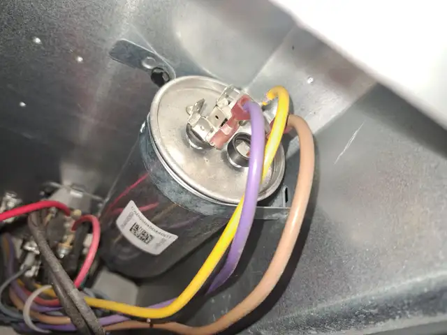 HVAC & Hot water tank repairs in Heating, Ventilation & Air Conditioning in Oakville / Halton Region - Image 4