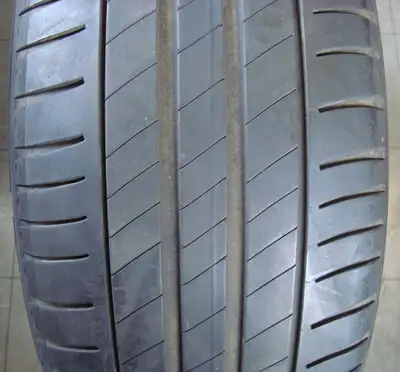 1 x 245/45/20 MICHELIN primacy Zp run flat tire % 90 tread left good condition for bmw x3 x4 benz an...