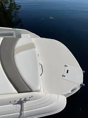 2007 Rinker Captiva 192 in Powerboats & Motorboats in Barrie - Image 4