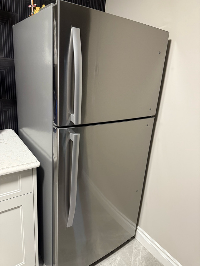 Top Freezer Refrigerator  in Refrigerators in Calgary