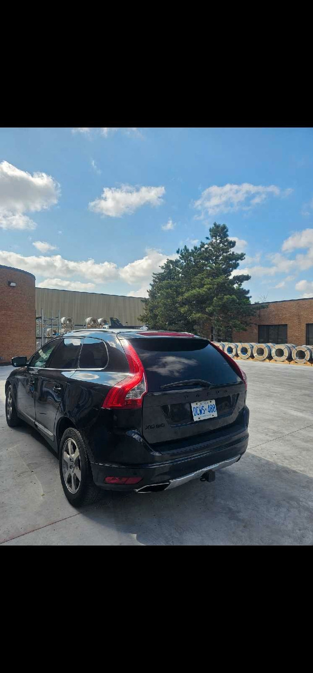 Volvo XC60 2012 in Cars & Trucks in Mississauga / Peel Region
