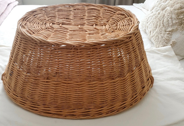 Wicker Basket in Home Décor & Accents in Kamloops