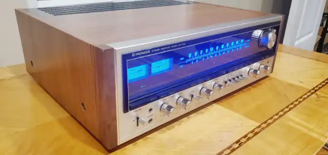 Vintage Pioneer Stereo Monster Receiver SX-1010  100watts/ch in Stereo Systems & Home Theatre in Mississauga / Peel Region - Image 8