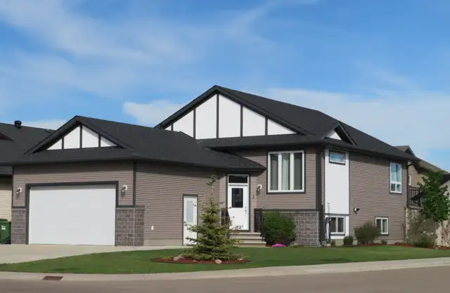 Double Car Garage and Main Floor Home in Upscale Vanier Woods