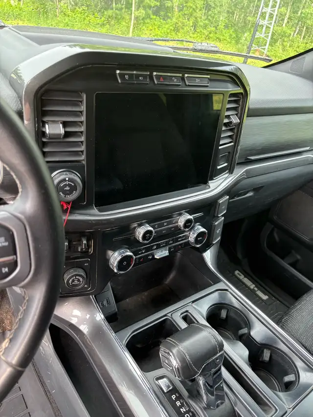 2023 Ford F-150 Powerboost XLT SuperCrew in Cars & Trucks in Grande Prairie - Image 9
