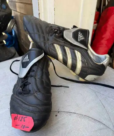 Vintage Adidas SZ 10 cleats, View more