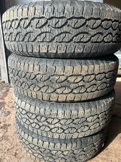 Set of Goodyear Wrangler Territory AT tires 255/70/17 inch Really good shape $650 obo