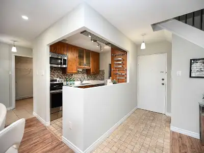 Welcome to this Modern 2-Storey Condo-Townhouse beautifully upgraded 3-bedroom, 1.5-bath, 1 undergro...