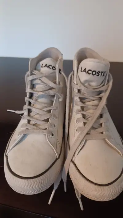 Soulier Lacoste pour enfant, View more