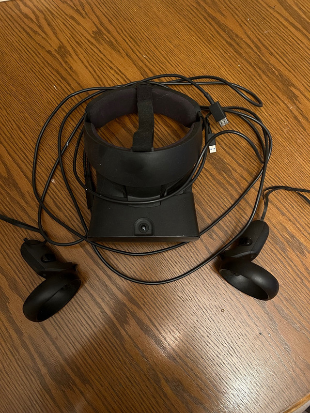 Oculus Rift S in Other in Ottawa - Image 2