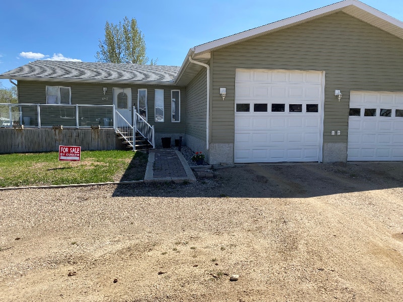 House for sale in craik Houses for Sale Moose Jaw Kijiji