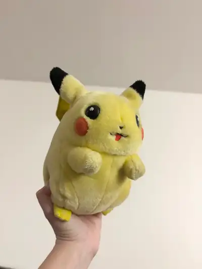 Vintage 1998 Talking I Choose You Pikachu plush, View more