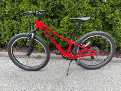 Trek Precaliber 24” Youth Mountain Bike, View more