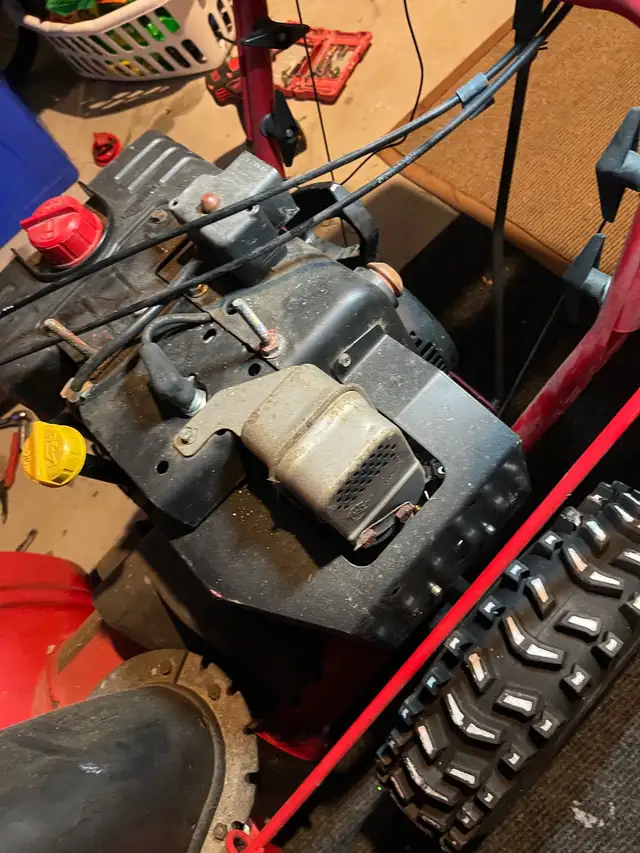 Professional snowblower repair in Ajax in Snowblowers in Oshawa / Durham Region - Image 8