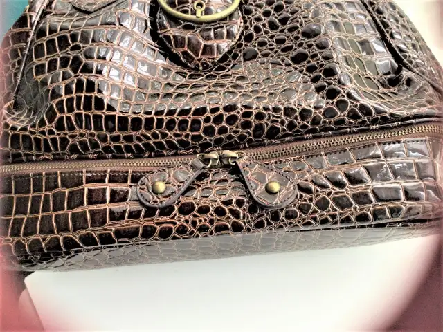 1/2 PRICE !!! NEW "CHATEAU" WOMAN SHOULDER BAG, PURSE, HANDBAG in Women's - Bags & Wallets in Ottawa - Image 5