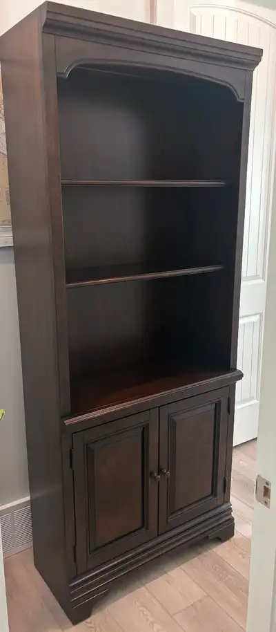 Pair of Aspen Essex Collection bookcases w/doors on bottom, View more