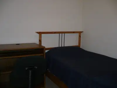 FURNISHED ROOM AVAILABLE NOW STUDENTS PREFERRED Furnished (Private) bedroom available in Furnished L...