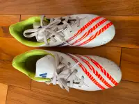 Kids Adidas Soccer Cleats Size 6