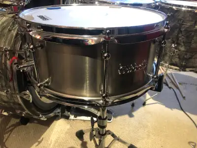 Dunnett 14x6.5 Stainless Steel Snare Drum, View more