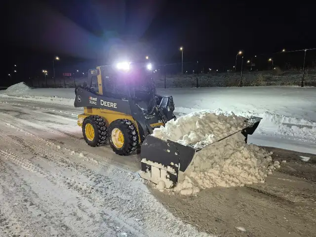 Snow Plowing and Removal services 65709805719554122
