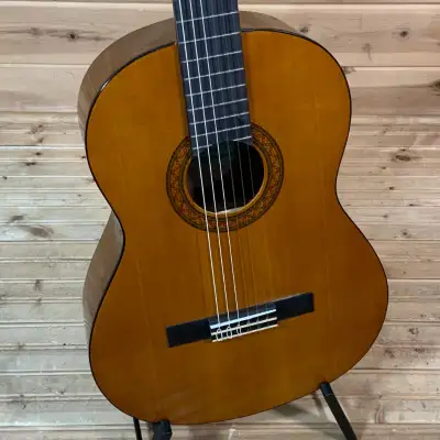 Yamaha C40ii Classical Acoustic Guitar (Natural Finish), View more