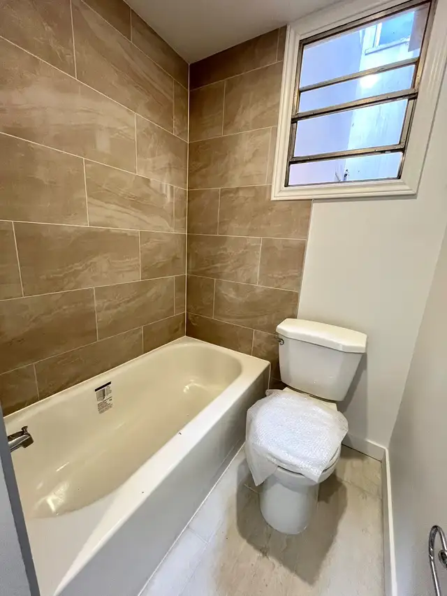 GRAND STUDIO MEUBLÉ TOUT INCLUS | VILLE-MARIE | Long Term Rentals ...
