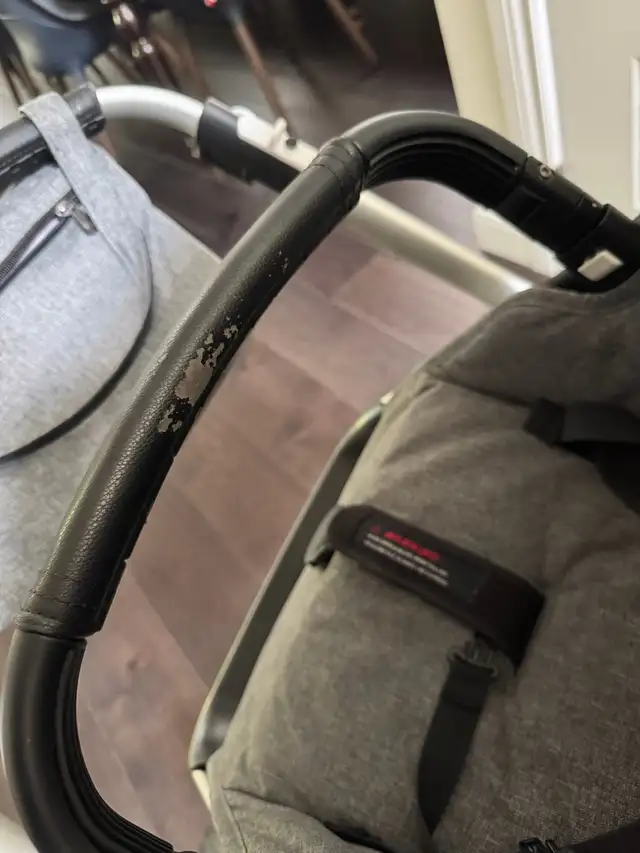 Stroller Bugaboo Fox 2 Grey Melange with Seat, Bassinet and Acce in Strollers, Carriers & Car Seats in London - Image 10