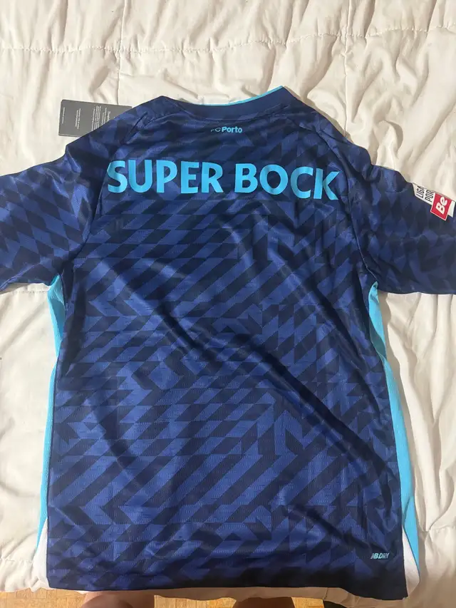 LIGA PORTUGAL FC PORTO JERSEY in Multi-item in City of Toronto - Image 3